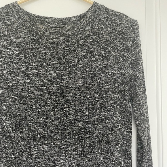 Dress - Picture 3 of 5